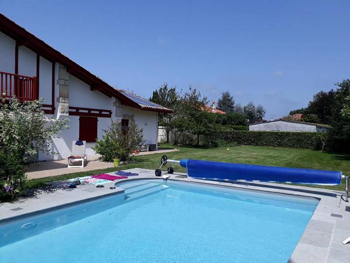 Location de vacances pour 8 personnes, avec jardin et piscine à Ustaritz - 4