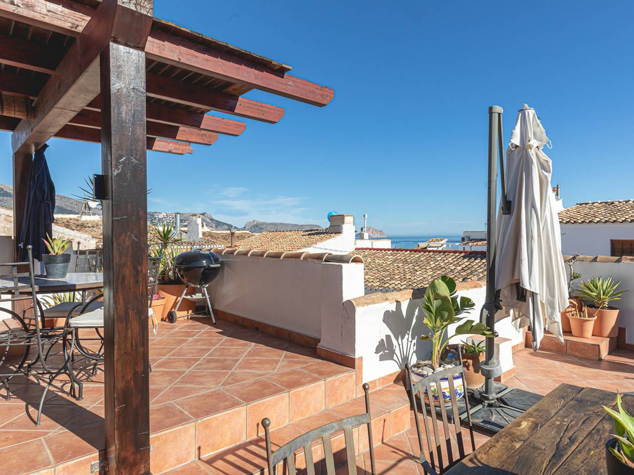 Casa 6 pers, 3 dorm, cerca de la playa y tiendas, aire acondicionado in Altea pueblo, Altea