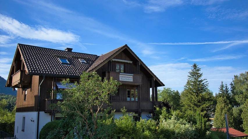 Ferienwohnung für 4 Personen, mit Balkon in Bayerisch Gmain