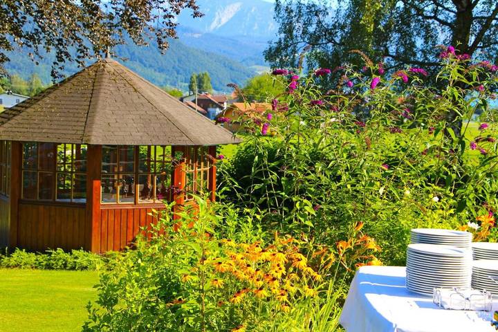 Ferienhaus für 8 Personen, mit Terrasse und Garten in Seewalchen am Attersee - 3