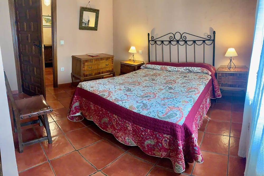 Gran Casa. Parque Natural Lagunas de Ruidera. 140m2 y confort in Ruidera, Parque natural de las Lagunas de Ruidera