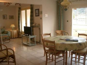 Gîte pour 3 personnes, animaux acceptés à Amélie-les-Bains-Palalda
