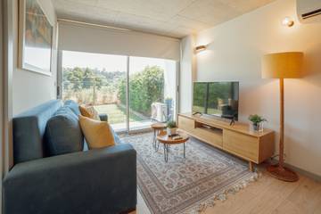 Gîte pour 3 personnes, avec jardin ainsi que terrasse et piscine à Vila Nova de Gaia