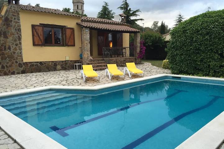 Casa de vacaciones para 5 personas, con terraza y jardín - 1