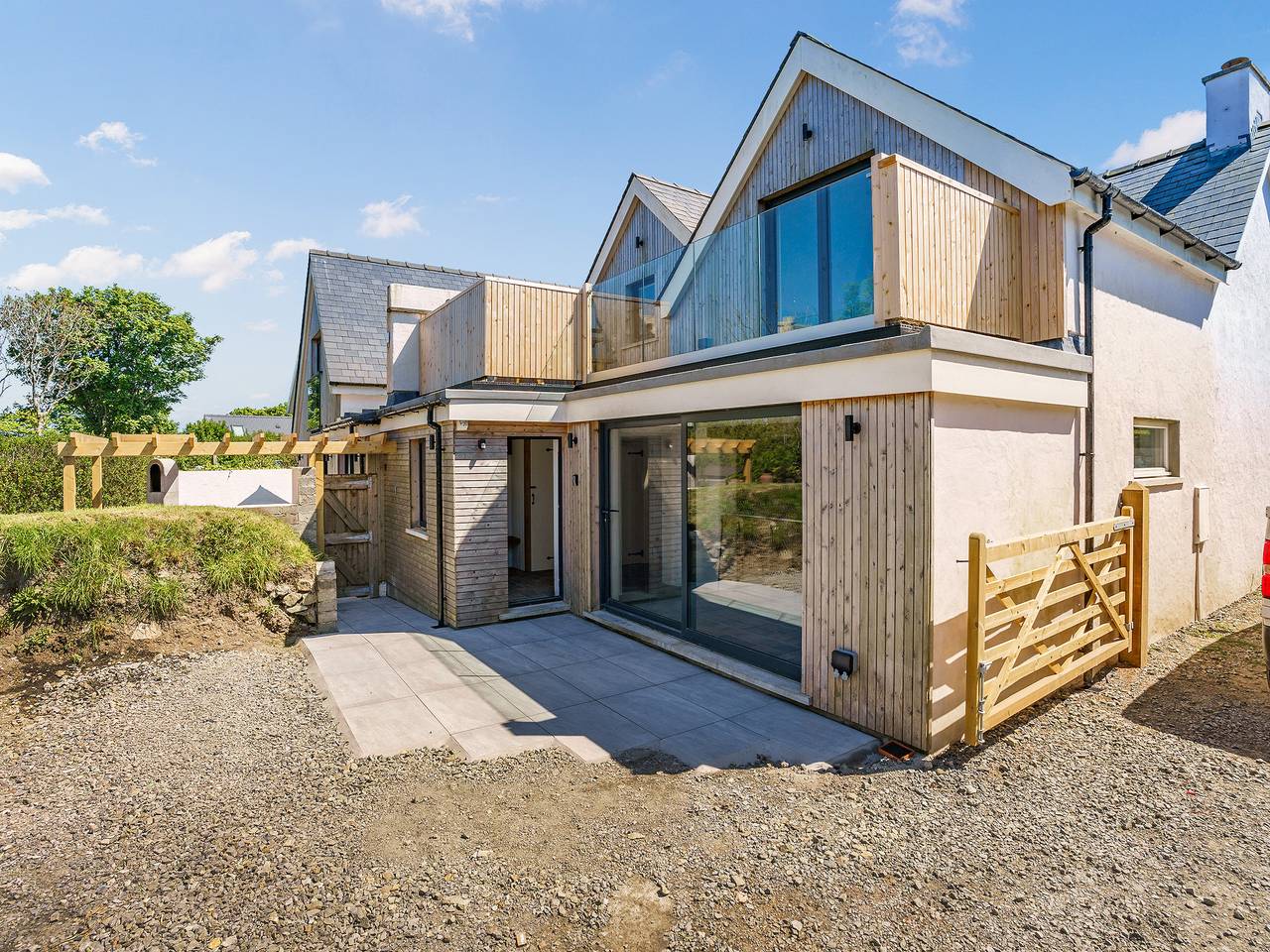 Holiday Rental for 6 People in Trefin, Pembrokeshire