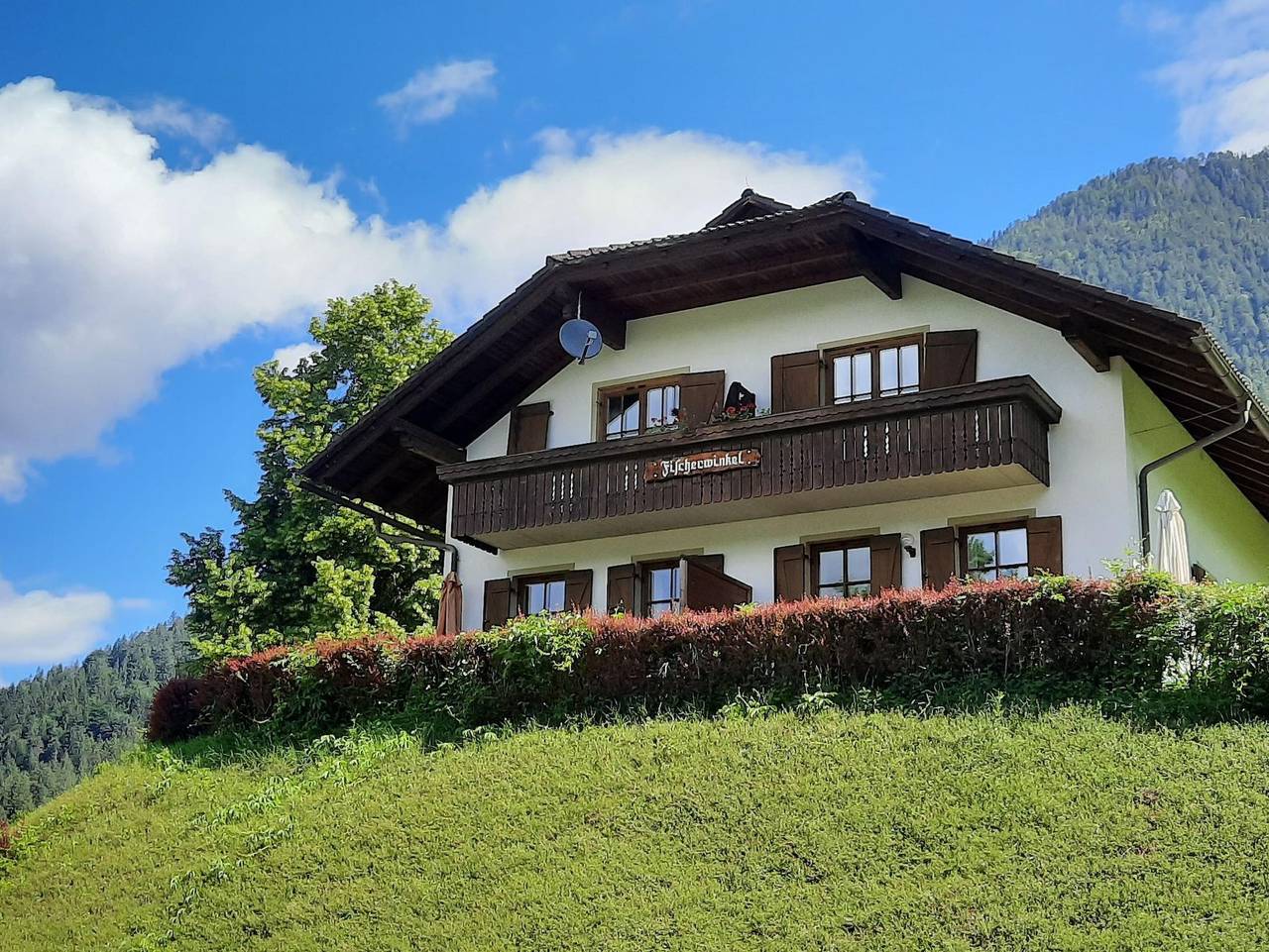 Ganze Ferienwohnung, Schloss Wasserleonburg - Altes Forsthaus - Apartment Nr. 7 in Gailtaler Alpen, Nötsch im Gailtal