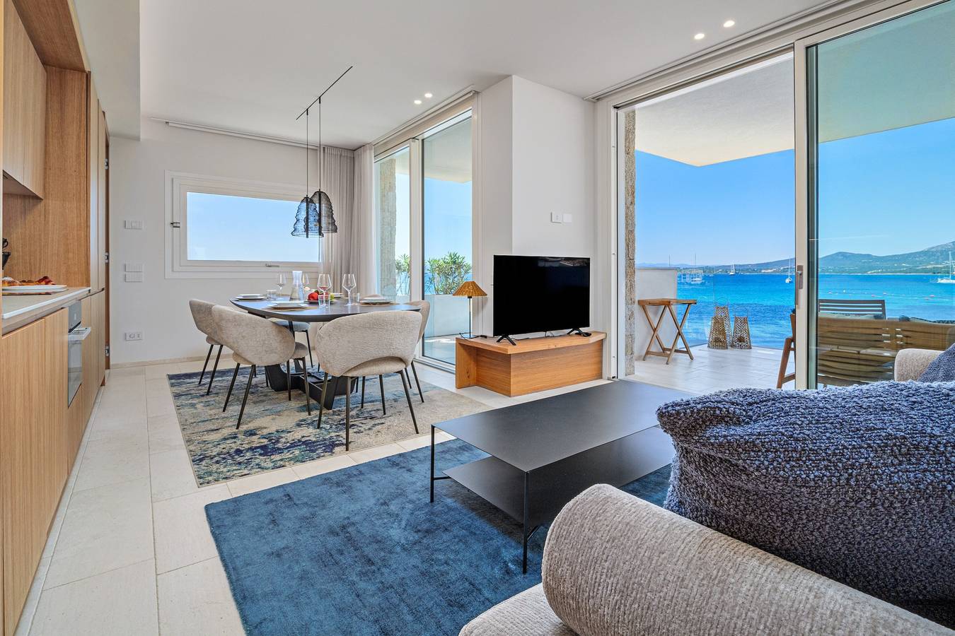 Apartamento entero, Apartamento 'Sos Arangiu - By and Service' con vistas al mar, Wi-Fi y aire acondicionado in Golfo Aranci, Costa Smeralda