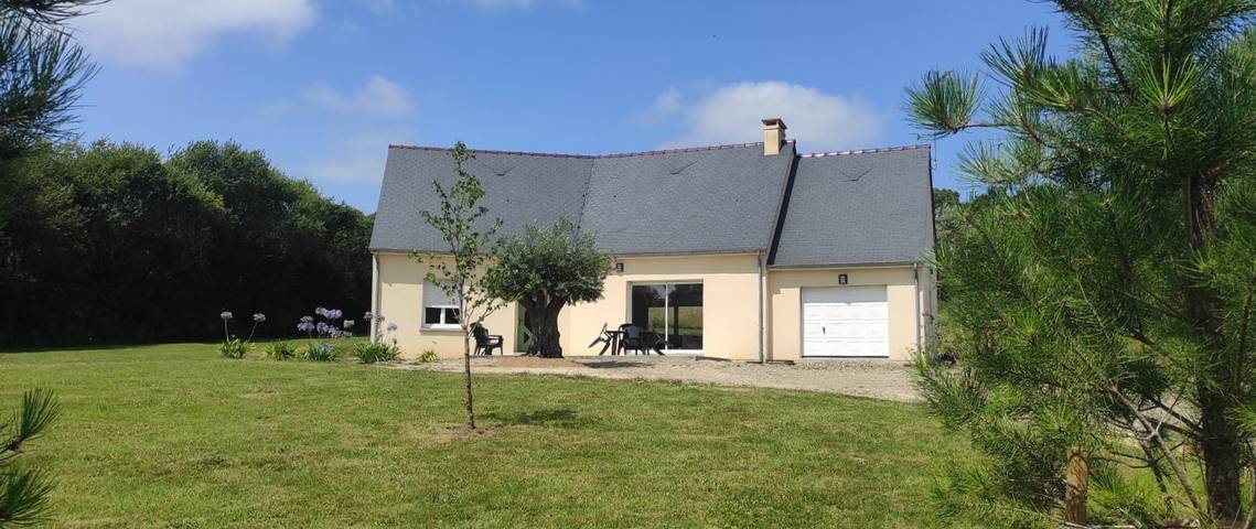 Gîte pour 5 personnes, avec Terrasse et Jardin dans Cotentin