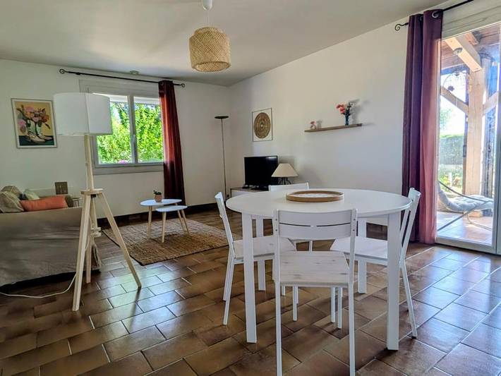 Location de vacances pour 4 personnes, avec Terrasse ainsi que Jardin et Vue à Mouzieys-Teulet - 3