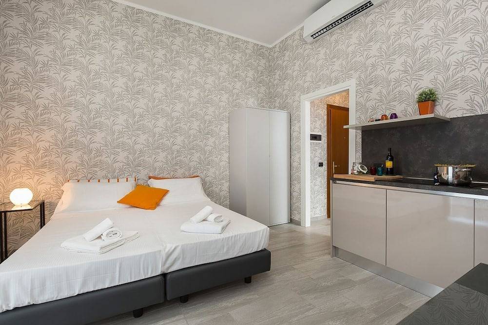 Apartamento entero, R2Nbc Residence La Red in Ρ, Provincia de Milan