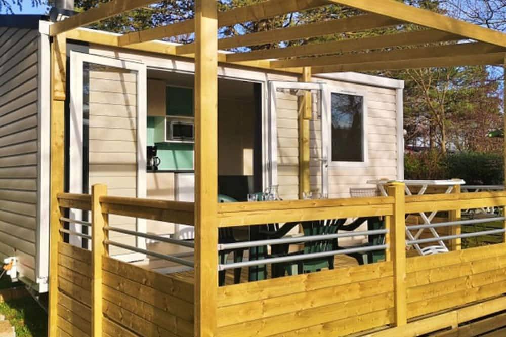 Casa Móvil con Terraza en Collias para 2 personas in Collias, Region de Nimes