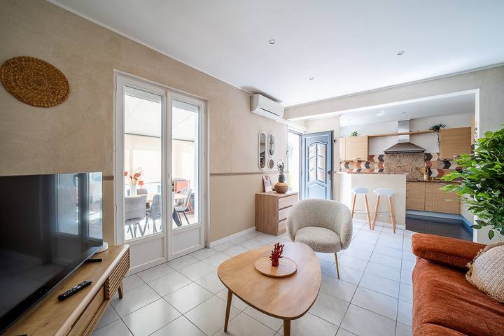 Location de vacances pour 6 personnes, avec Terrasse dans Plage Maillol - 2