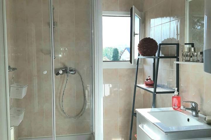 Gîte pour 2 personnes, avec Balcon et Jardin dans Grand Port (Aix-les-Bains) - 3