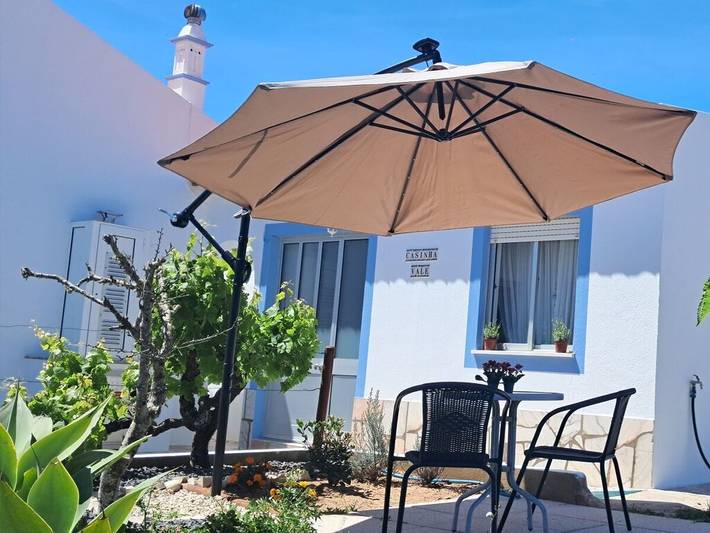Ferienhaus für 4 Personen, mit Terrasse und Garten in Sagres