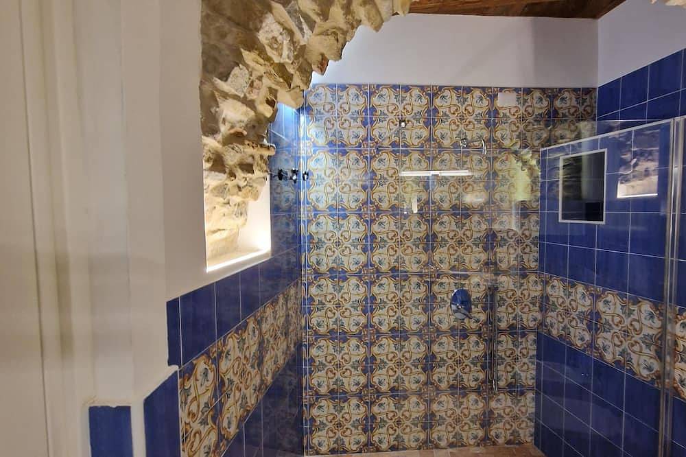 Ganze Wohnung, Ancient Aragonese Dwelling in the heart of the ancient village of Agropoli with sea view in Agropoli, Cilento
