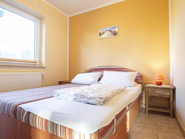 Ferienwohnung für 4 Personen, mit Terrasse und Garten in Glowe - 3