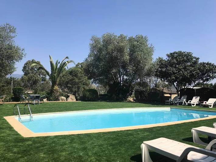 Camping voor 6 personen, met Terras en Zwembad in Porto-Vecchio