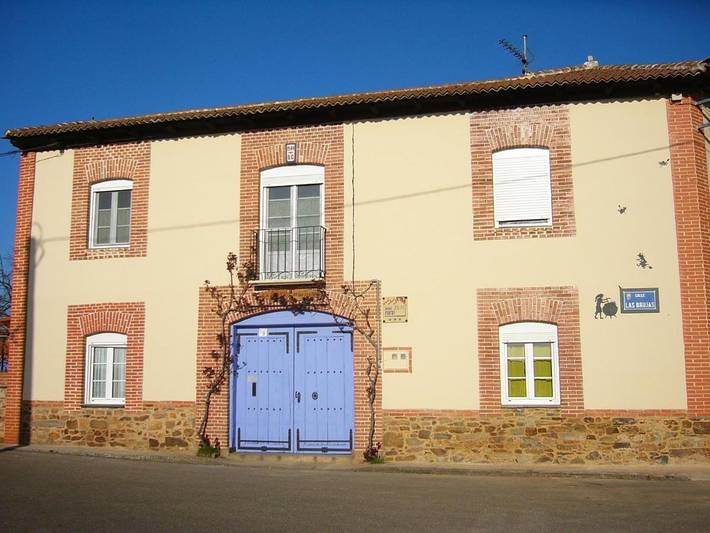 Hotel para 2 personas, con Balcón además de Terraza y Jardín en Ribera de Órbigo - 3
