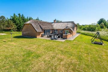 Villa für 14 Personen, mit Sauna und Pool, mit Haustier in Vester Husby