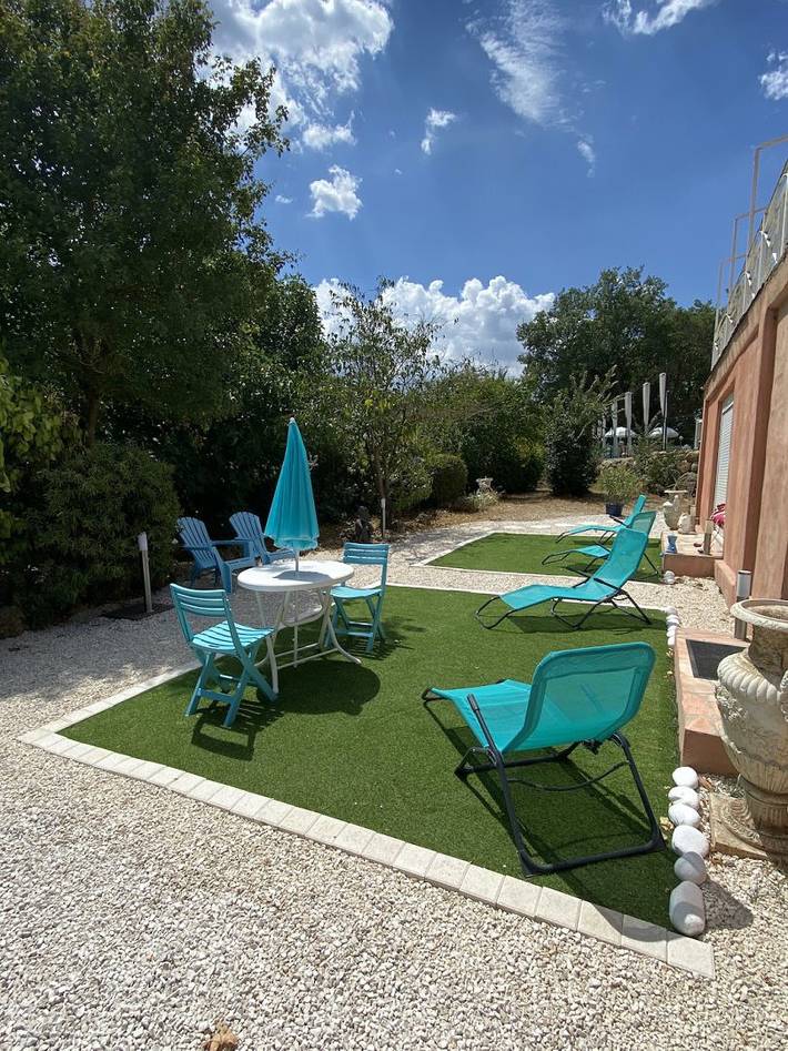 Chambre d’hôte pour 2 personnes, avec piscine et jardin dans le Var - 4