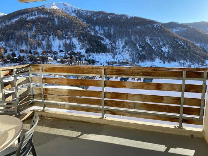 Gîte pour 4 personnes, avec terrasse et vue, animaux acceptés dans Cinéma L'Aiguille - 2