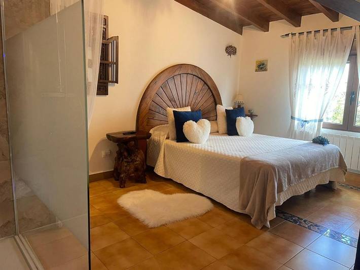 Casa rural para 2 personas, con Jacuzzi y Terraza además de Jardín y Vistas en Santander - 4