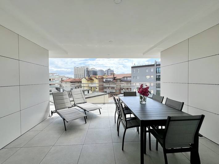 Ferienwohnung für 8 Personen, mit Balkon/Terrasse