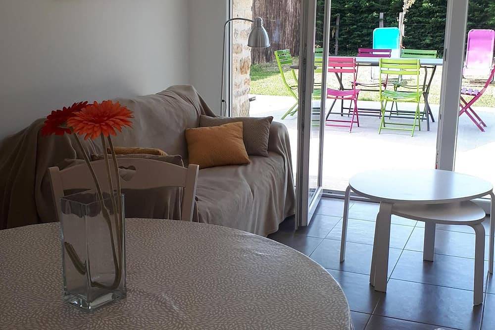 Maison 2 / 4 personnes, classée 3 ***, au calme, à 50 m des pistes cyclables in Saint-Georges-d'Oléron, Côte de Beauté