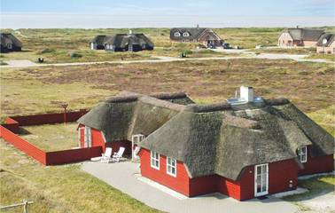 Ferienhaus für 10 Personen, mit Whirlpool und Sauna sowie Terrasse, kinderfreundlich in Blavand