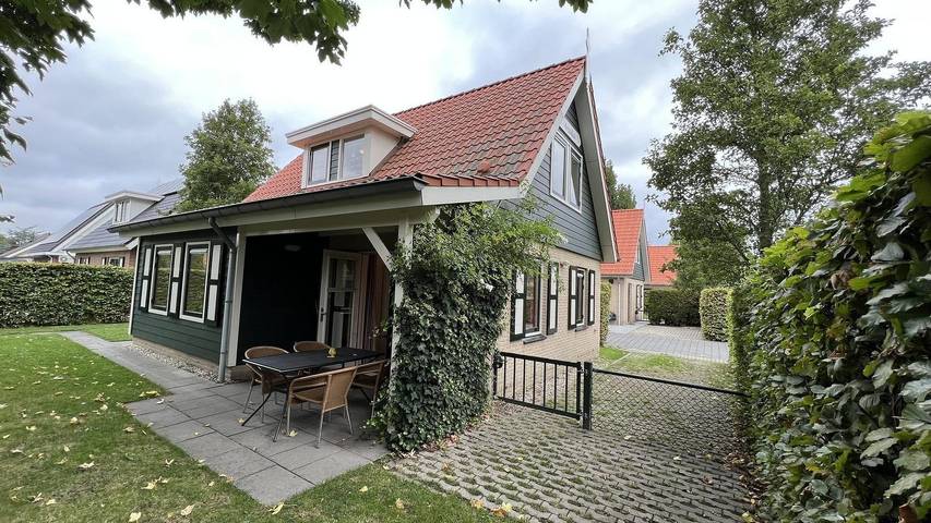 Ferienhaus für 6 Personen, mit Balkon/Terrasse und Terrasse - 1