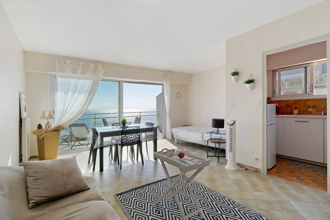 Ganze Wohnung, Apartment mit Meerblick – Royan in Royan, Côte de Beauté
