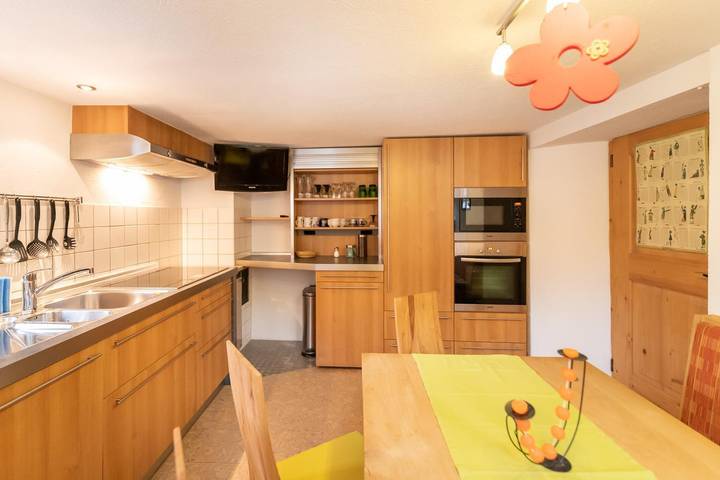 Ferienhaus für 6 Personen, mit Sauna und Terrasse, mit Haustier in Tirol - 4