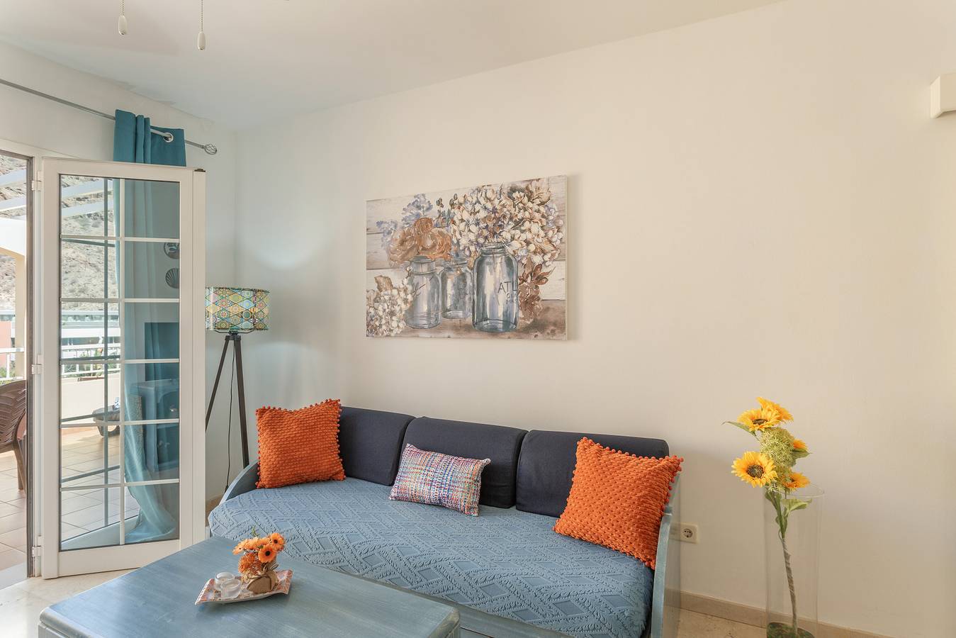 Ganze Wohnung, Ferienwohnung 'Los Mangueros Beach 37 - Mogán' mit Bergblick, Wlan und Klimaanlage in Puerto de Mogan, Mogán