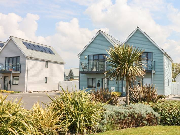 Cottage for 4 people, with Balcony in Westward Ho