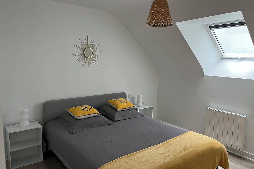 Charm in the heart of the village: house with sunny garden close to the sea in Arradon, Côte des Mégalithes