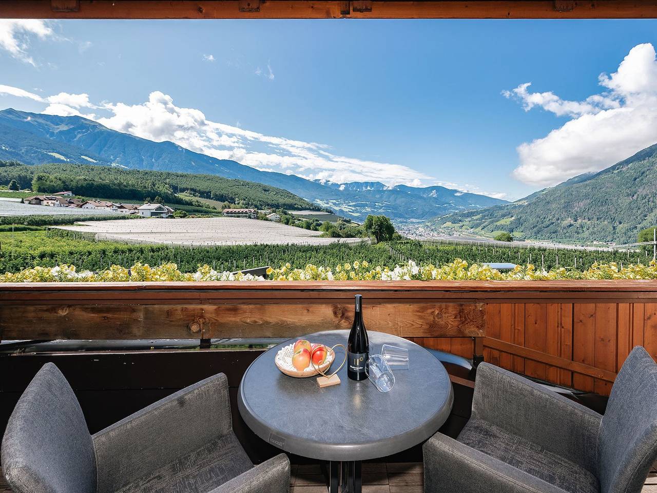 Ganze Ferienwohnung, Pension Tirolerhof - Einzelzimmer in Raas, Natz-Schabs