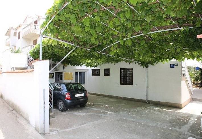 Ferienwohnung für 5 Personen, mit Terrasse in Vodice - 3