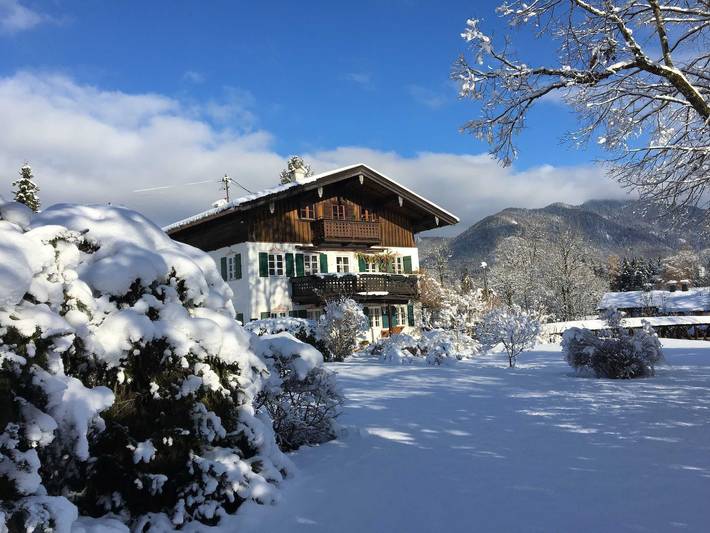 Ferienwohnung für 2 Personen, mit Ausblick und Balkon sowie Garten in Kreuth - 2