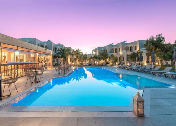 Hôtel pour 4 personnes, avec jardin et jacuzzi ainsi que sauna et piscine