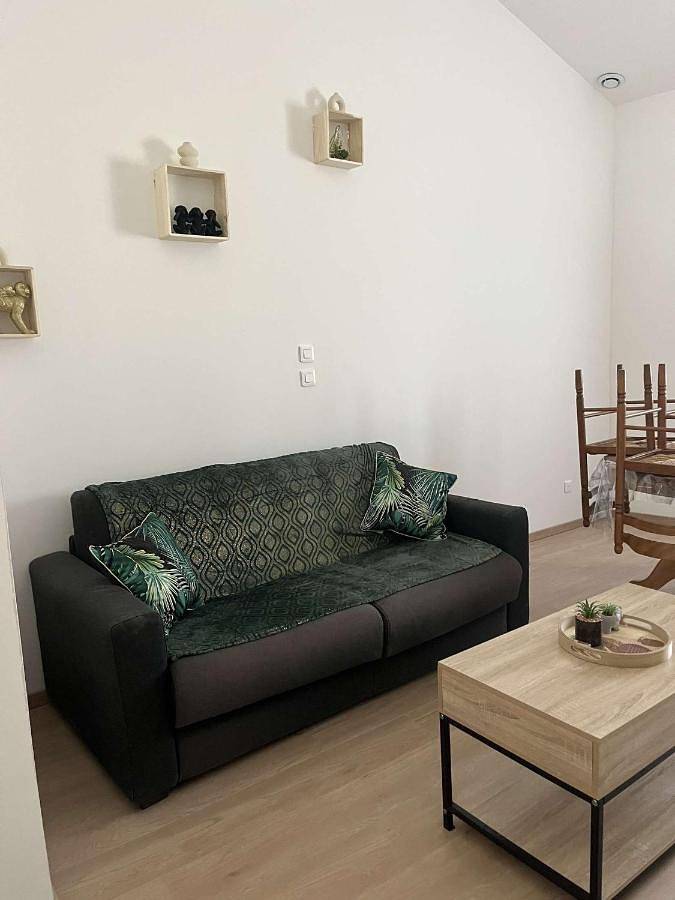 Gîte pour 4 personnes, avec vue à Douzens