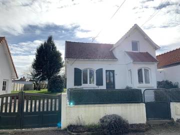 Location de vacances pour 8 personnes, avec vue et jardin à Saint-Josse