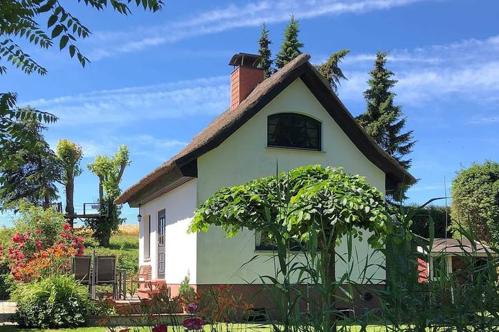 Ferienhaus für 4 Personen, mit Garten und Sauna sowie Terrasse, mit Haustier