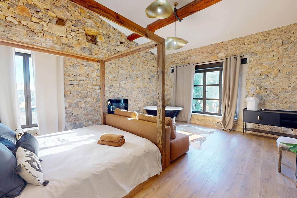 Magnificent house +20 beds Event, seminar in Cournonterral, Côte d'Améthyste