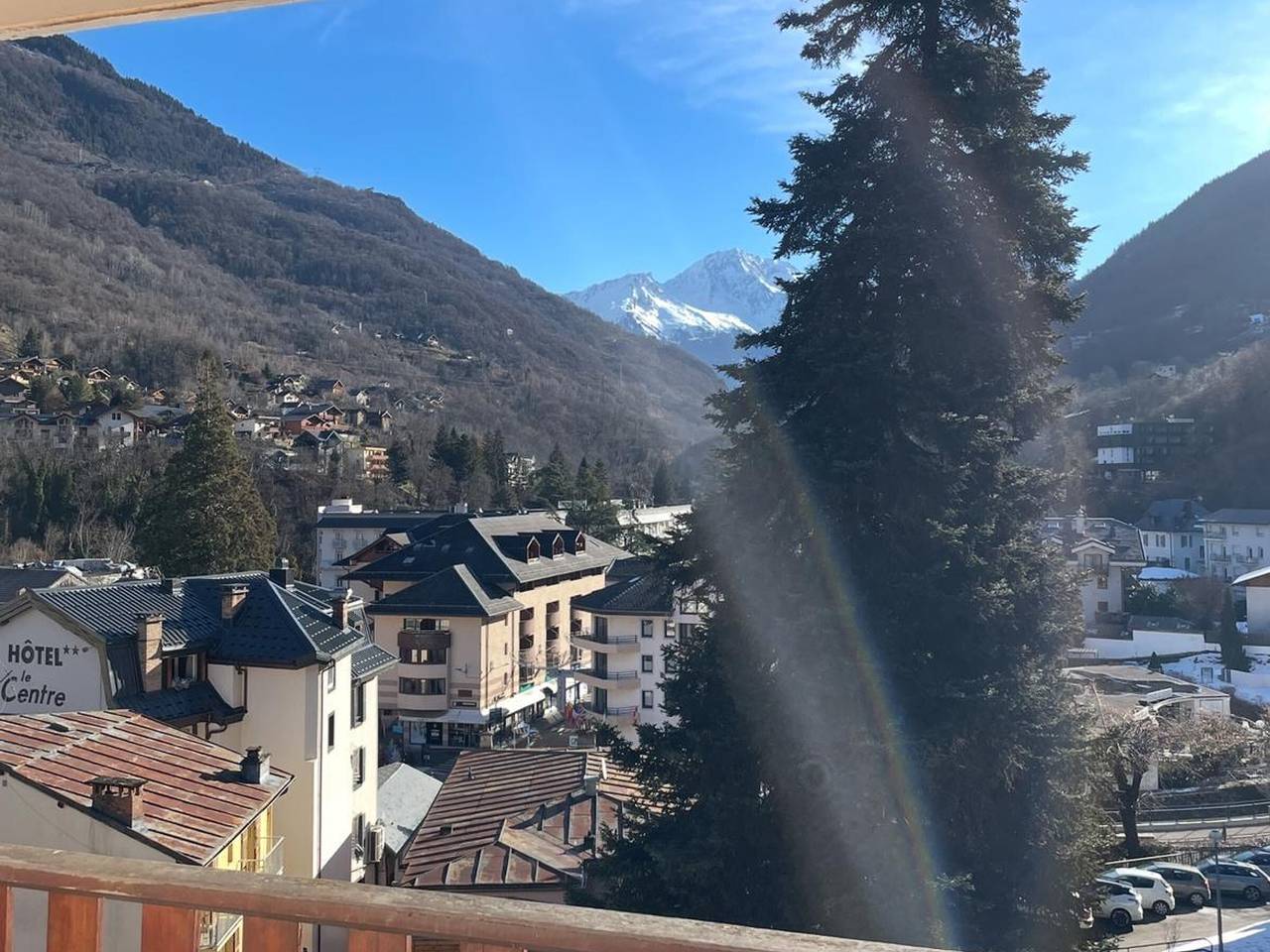 Studio entier, Studio 2* pour 2 pers avec wifi et parking, centre station in Brides-les-Bains, Massif de la Vanoise
