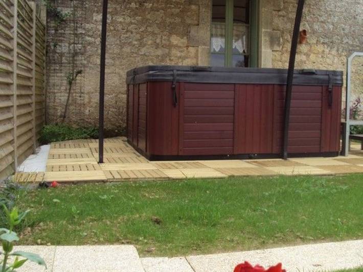 Gîte pour 8 personnes, avec jacuzzi et jardin dans Fontenay-le-Comte - 4