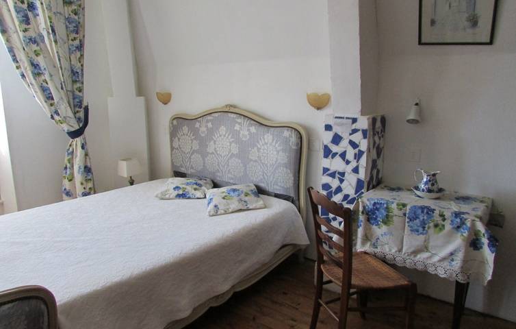 Gîte pour 4 personnes dans Office de Tourisme La Bourboule - 4