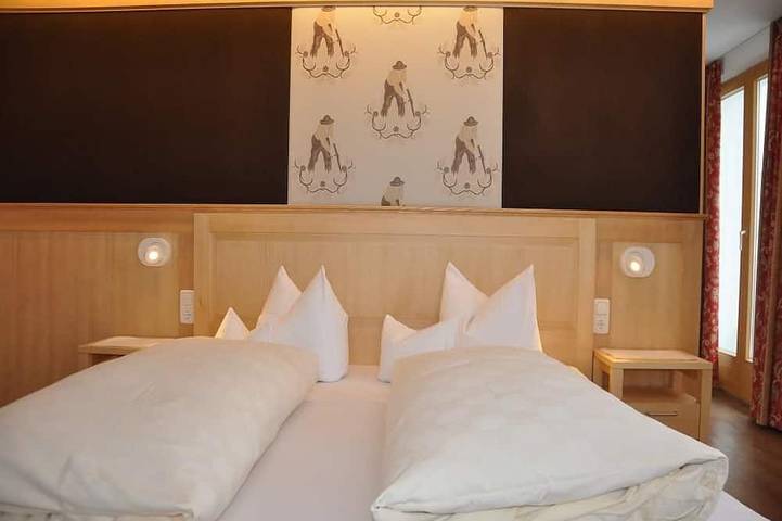 Hotel Gasthof Kreuz - Einzelzimmer in Sonntag, Lechquellengebirge
