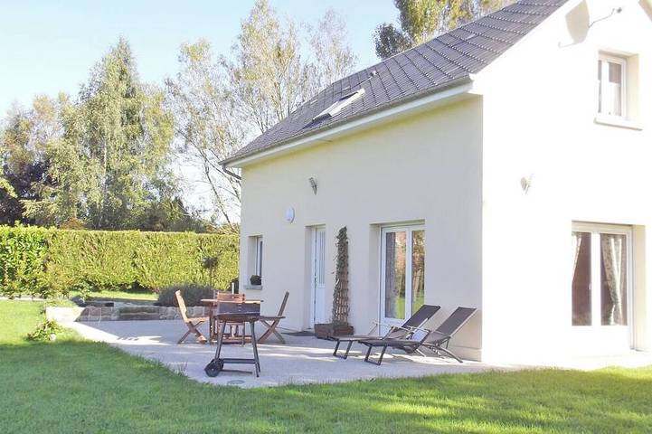Location de vacances pour 4 personnes, avec jardin à Ypreville-Biville