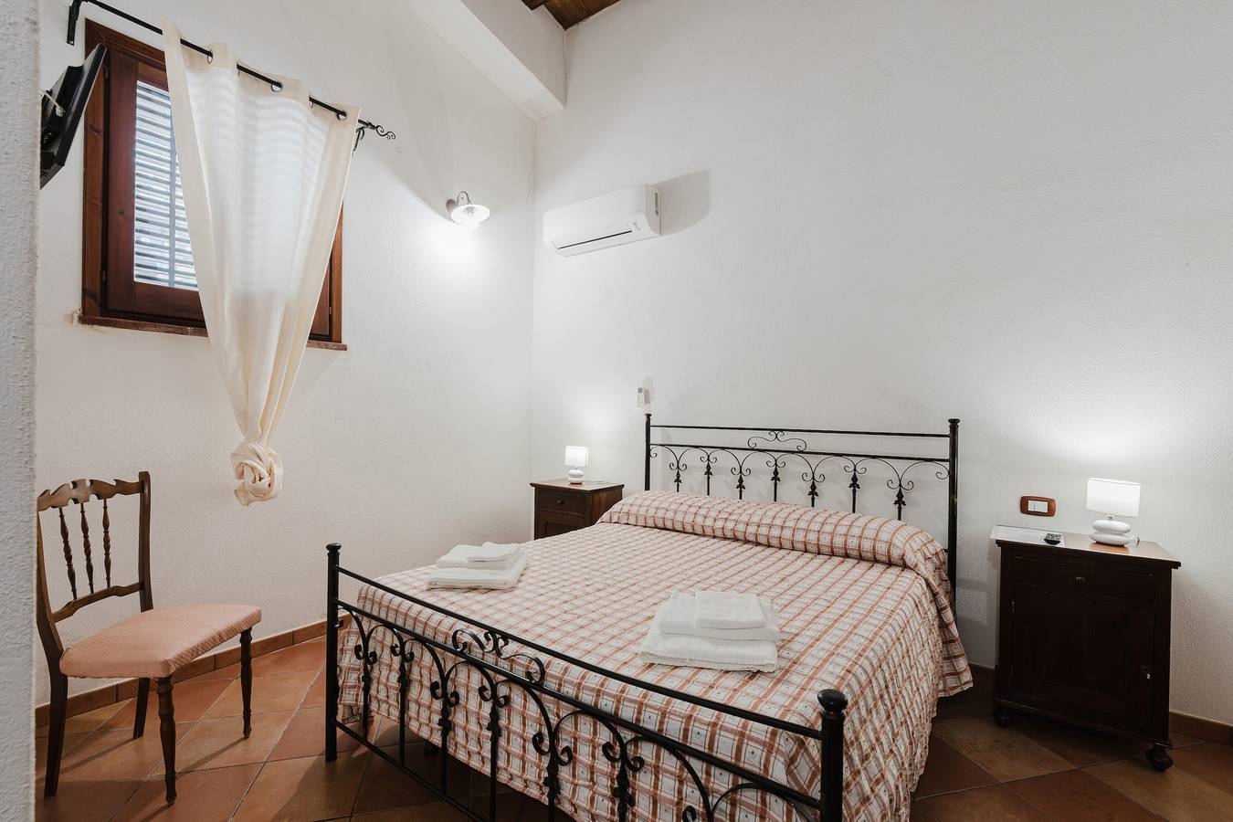 Agriturismo Ponte Calatrasi Zimmer 'Relax 11' mit Gemeinschaftspool, Wlan und Klimaanlage in Monreale, Palermo Provinz