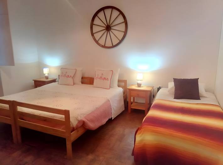 Zimmer 'Palmeira' mit Gemeinschaftspool, Wlan und Klimaanlage in Mina de São Domingos, Corte do Pinto